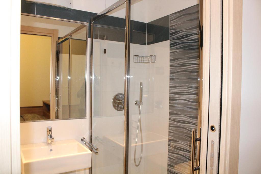 Hotel House Beatrice Milano Exterior foto